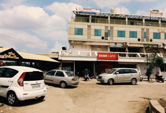 Hotel Yellow Lime Ahmedabad Esterno foto
