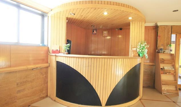 Hotel Yellow Lime Ahmedabad Esterno foto
