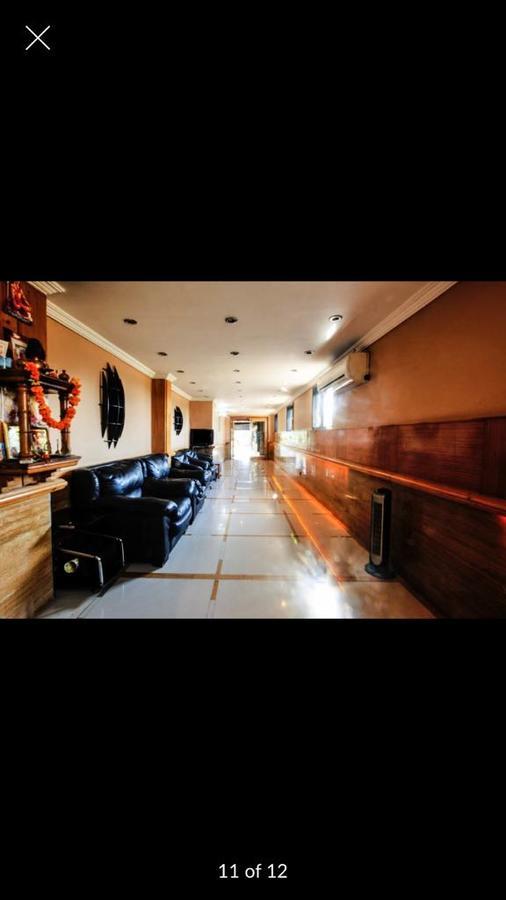 Hotel Yellow Lime Ahmedabad Esterno foto