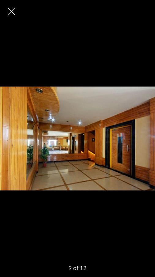 Hotel Yellow Lime Ahmedabad Esterno foto